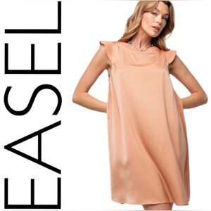 Easel NWT Peach Sleeveless A-Line Mini Dress with Cap Sleeves size Large